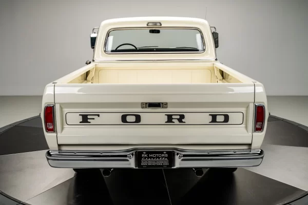 Caminhonete Ford F100 1967 - Imagem 8