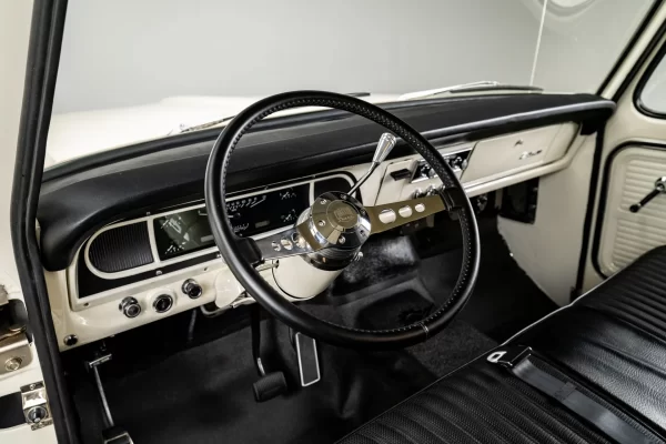 Caminhonete Ford F100 1967 - Imagem 24