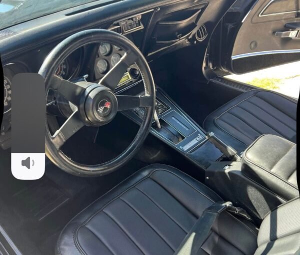 1973 Chevrolet Corvette Coupe 2D - Imagem 3