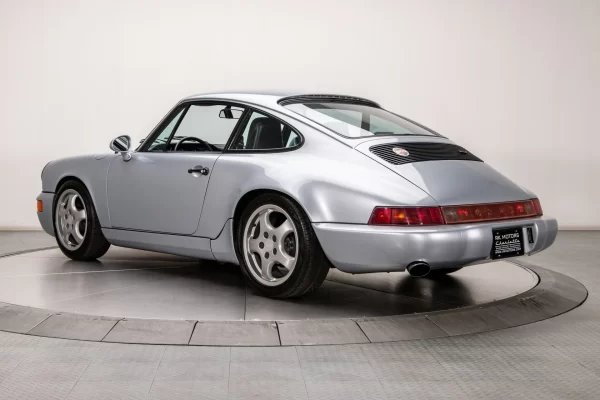 Porsche 911 1974 - Imagem 9