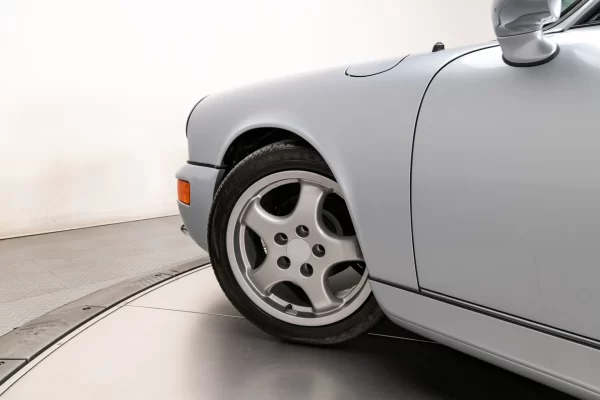 Porsche 911 1974 - Imagem 22