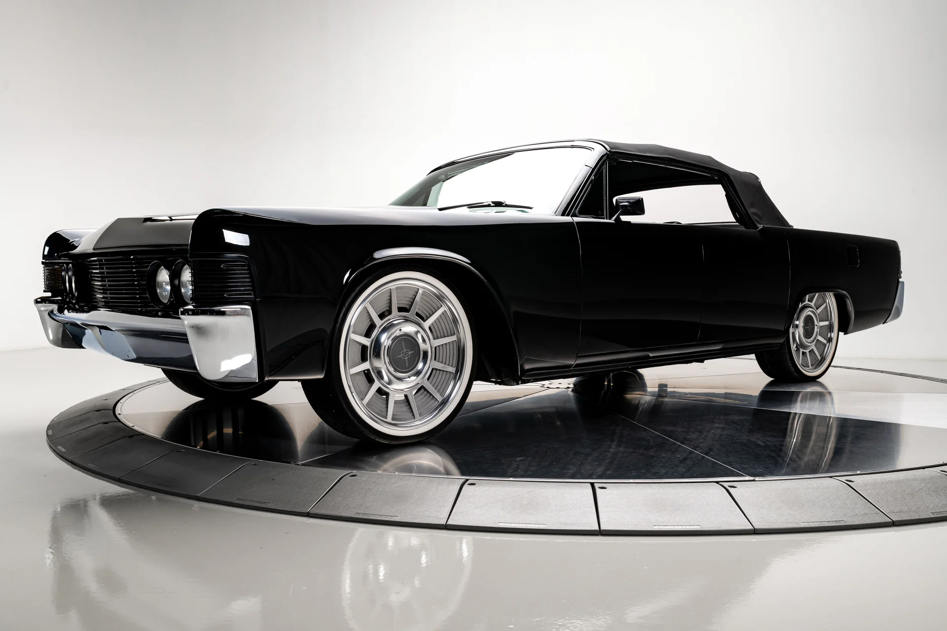 Lincoln Continental 1965 - Imagem 22