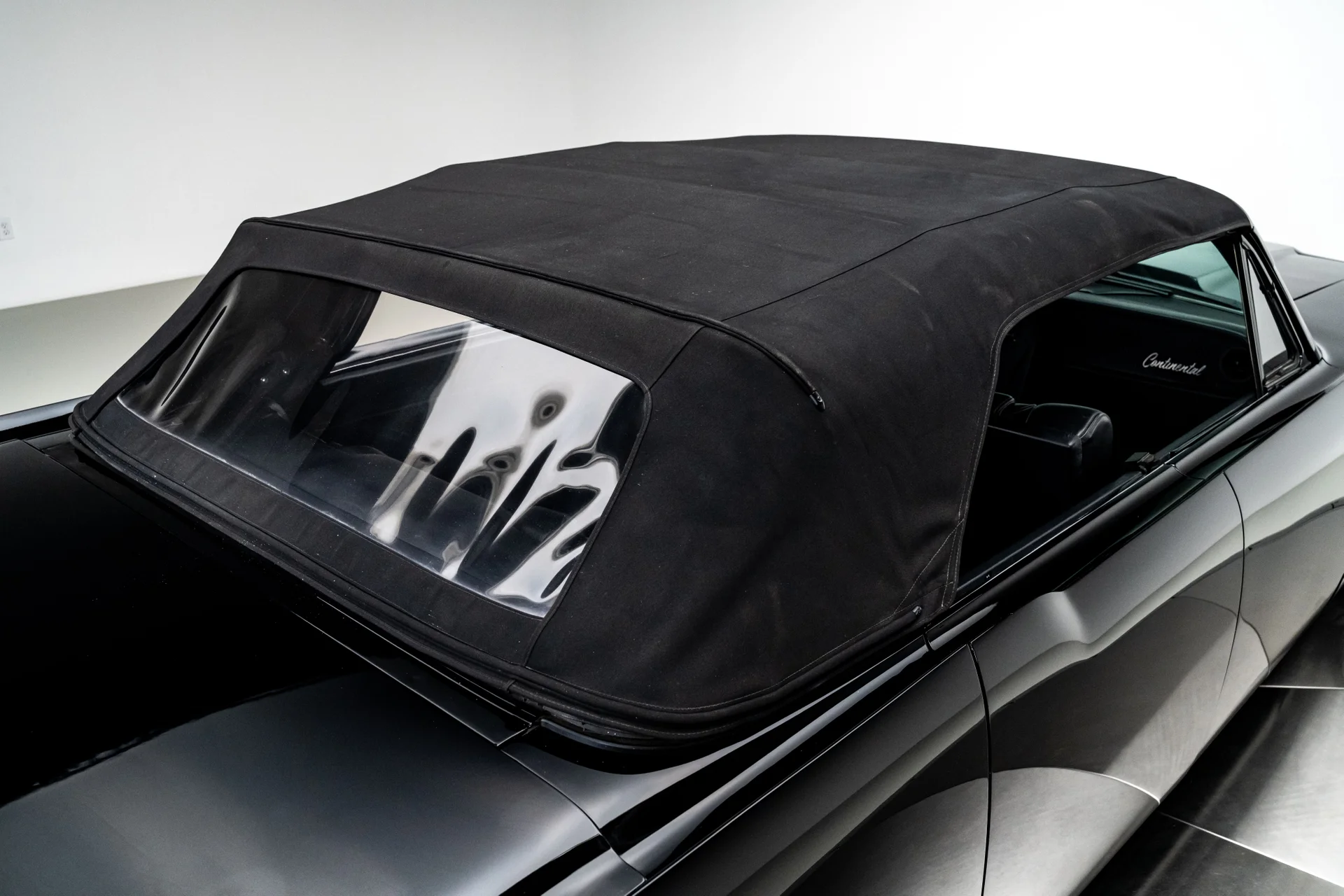 Lincoln Continental 1965 - Imagem 15