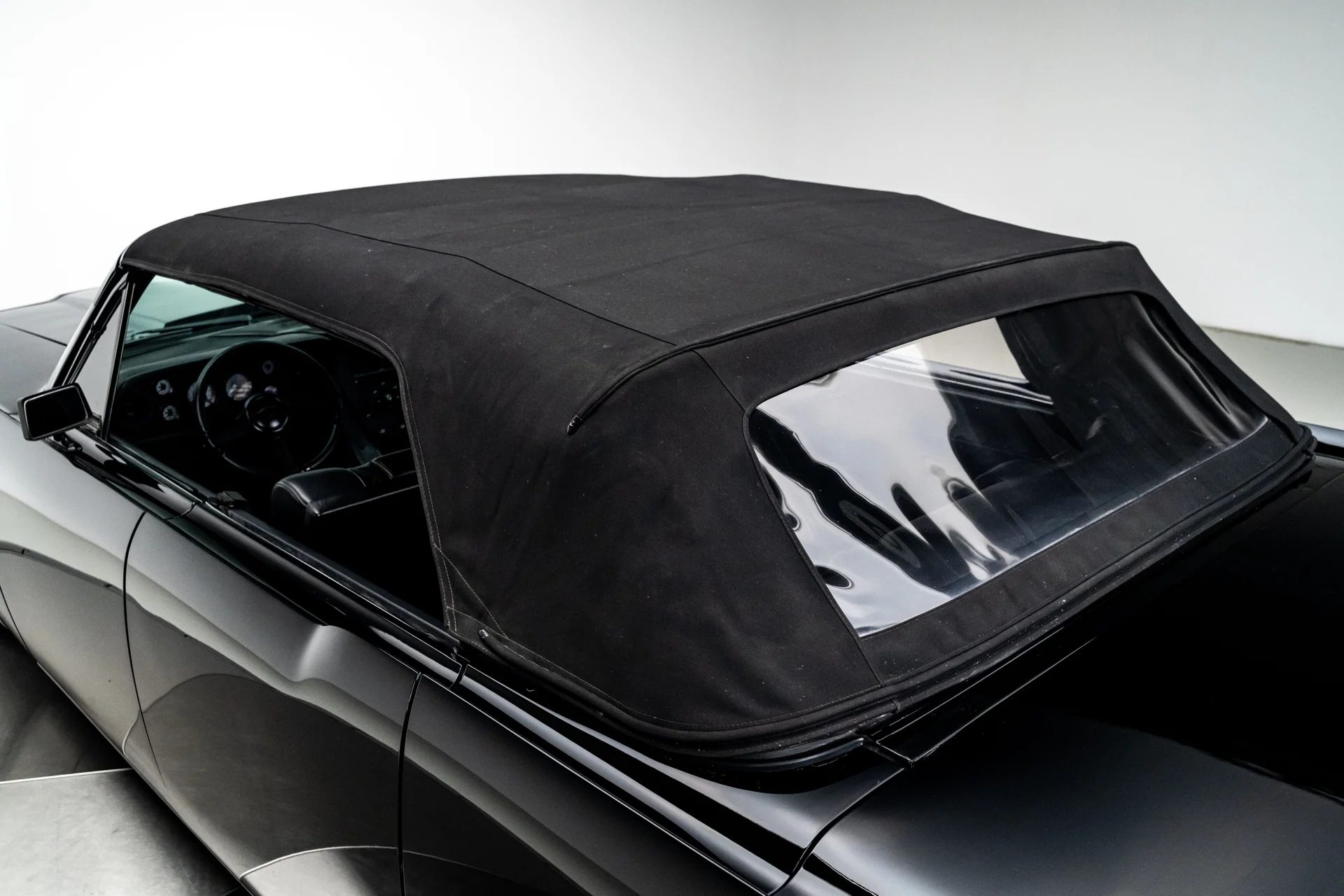 Lincoln Continental 1965 - Imagem 14