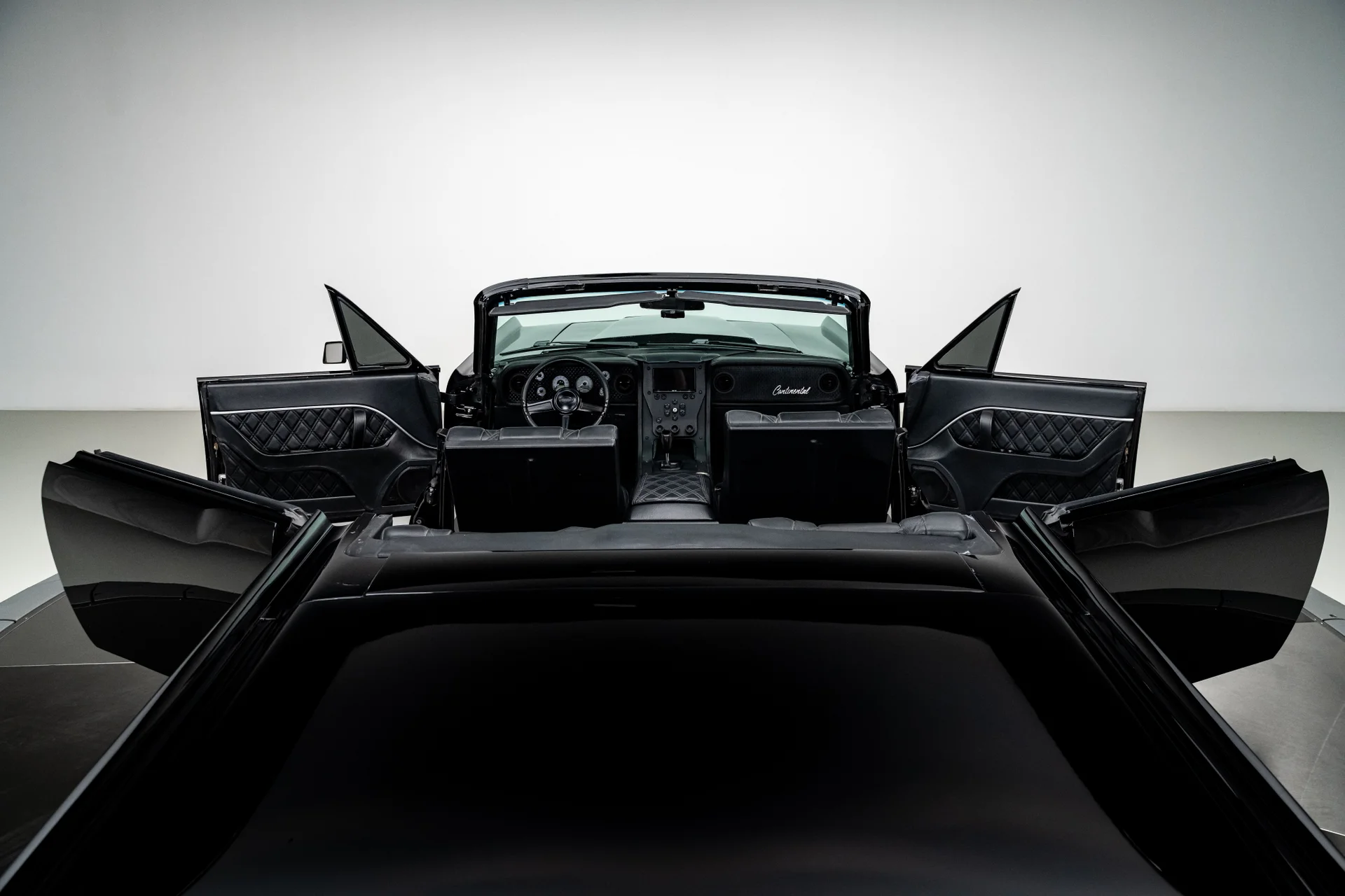 Lincoln Continental 1965 - Imagem 13