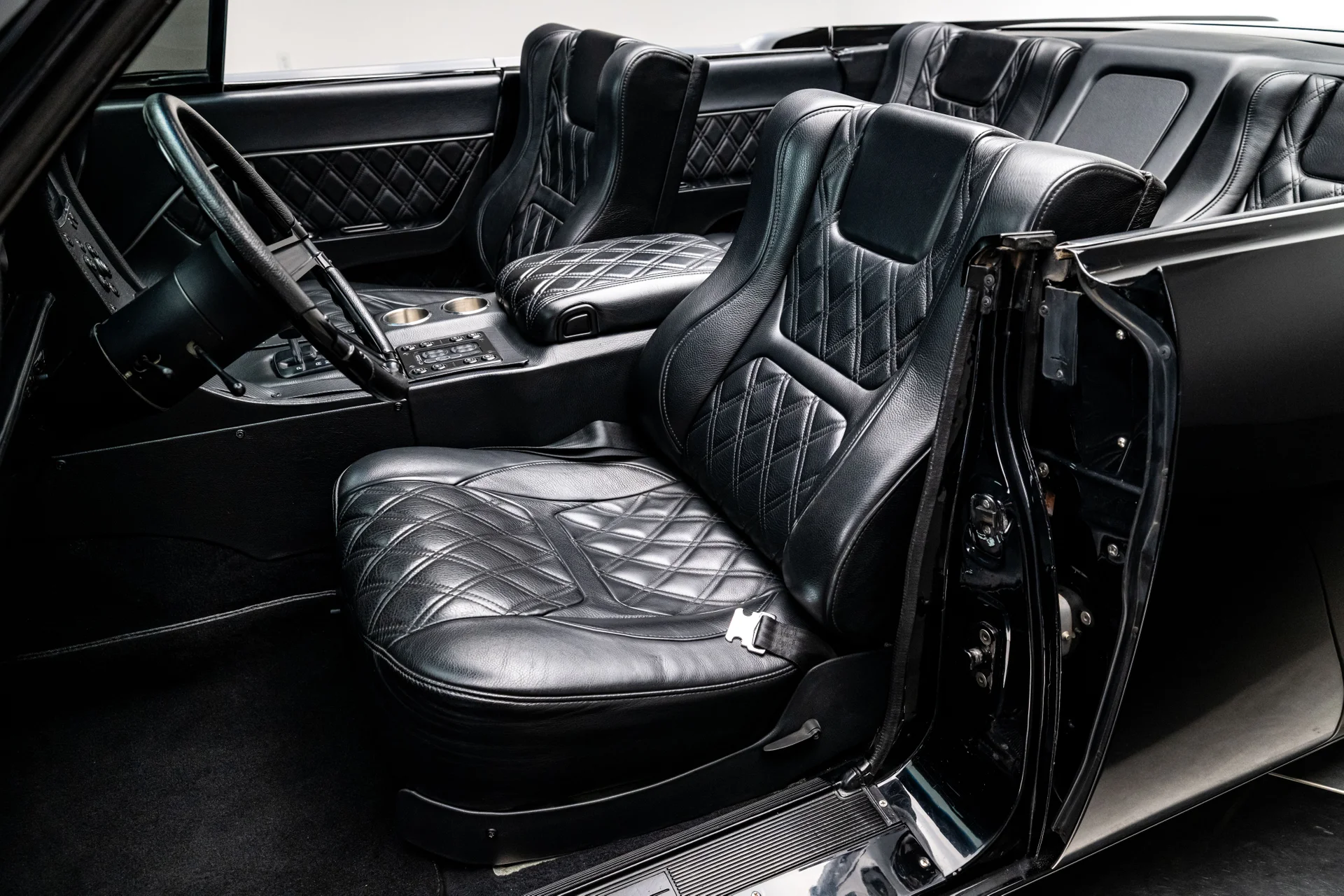 Lincoln Continental 1965 - Imagem 9