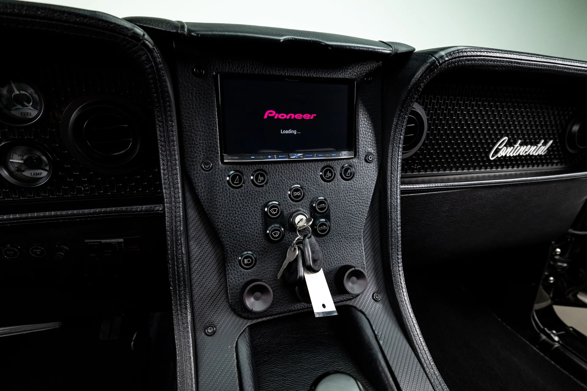 Lincoln Continental 1965 - Imagem 6