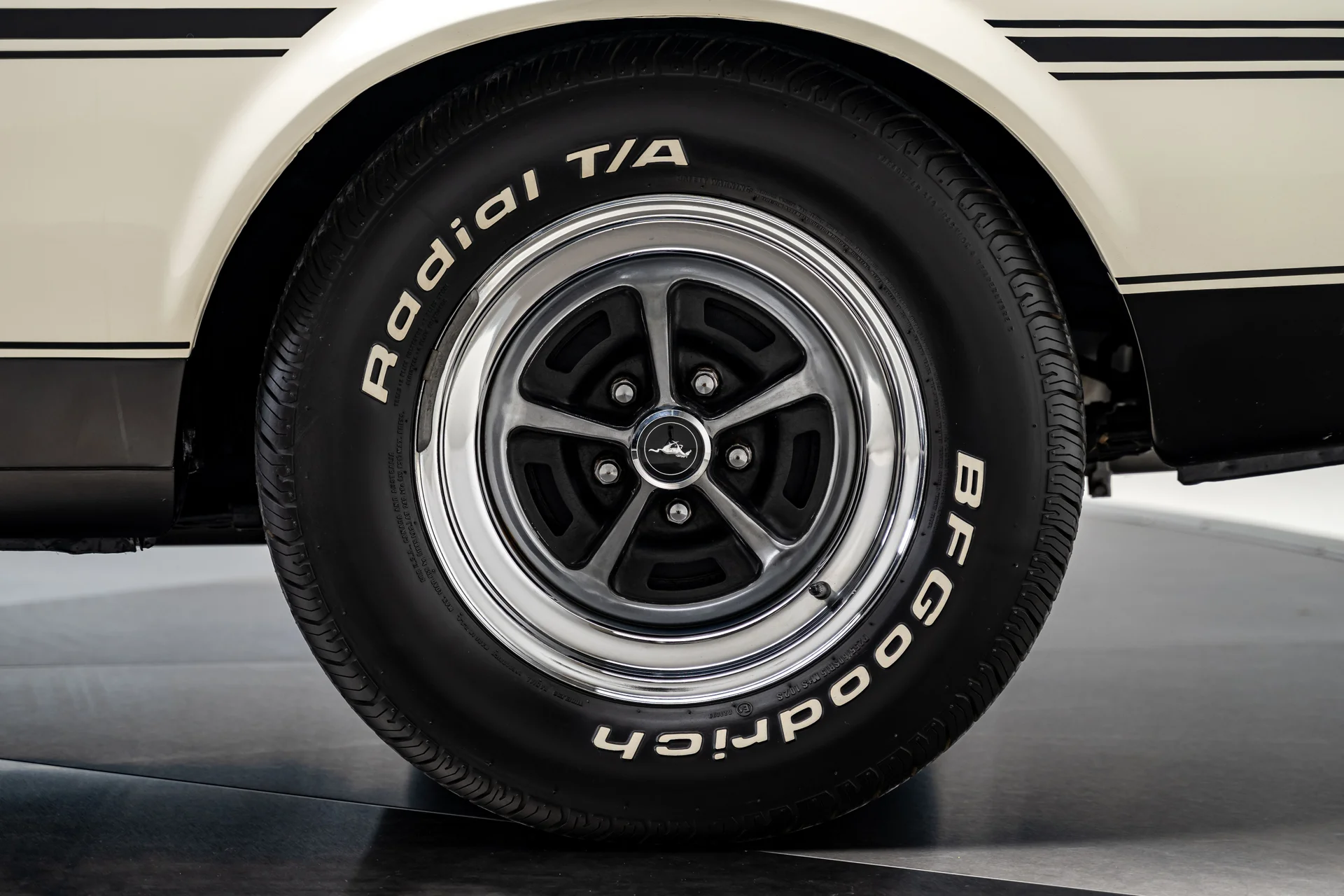 Ford Mustang Boss 351 1971 - Imagem 10