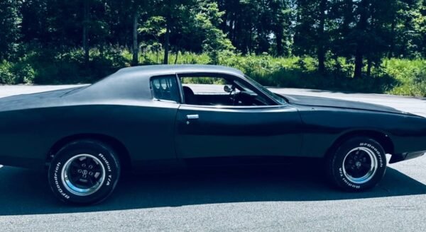 Dodge Charger 1974 - Imagem 9