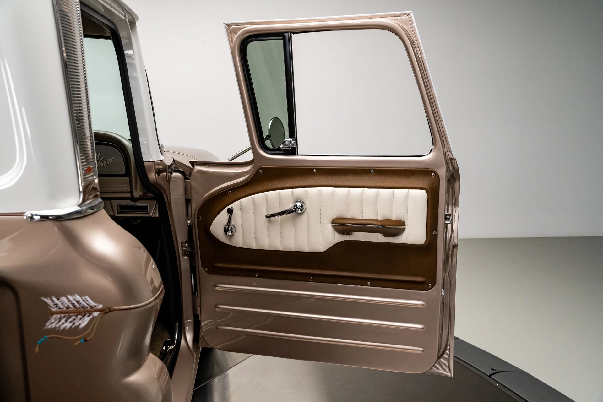 Caminhonete Chevrolet C10 1963 - Imagem 4