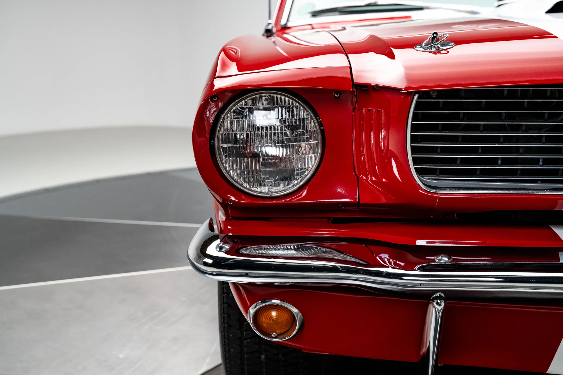 Ford Mustang Shelby GT350 - Imagem 17