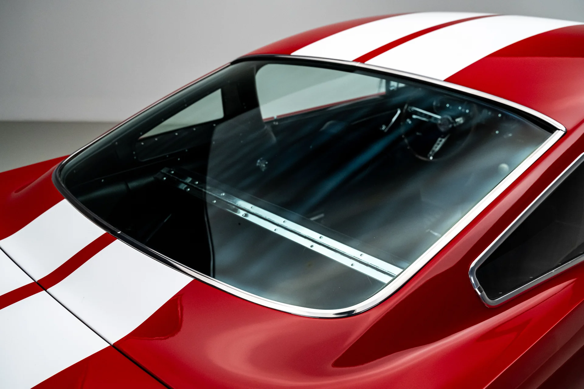 Ford Mustang Shelby GT350 - Imagem 13