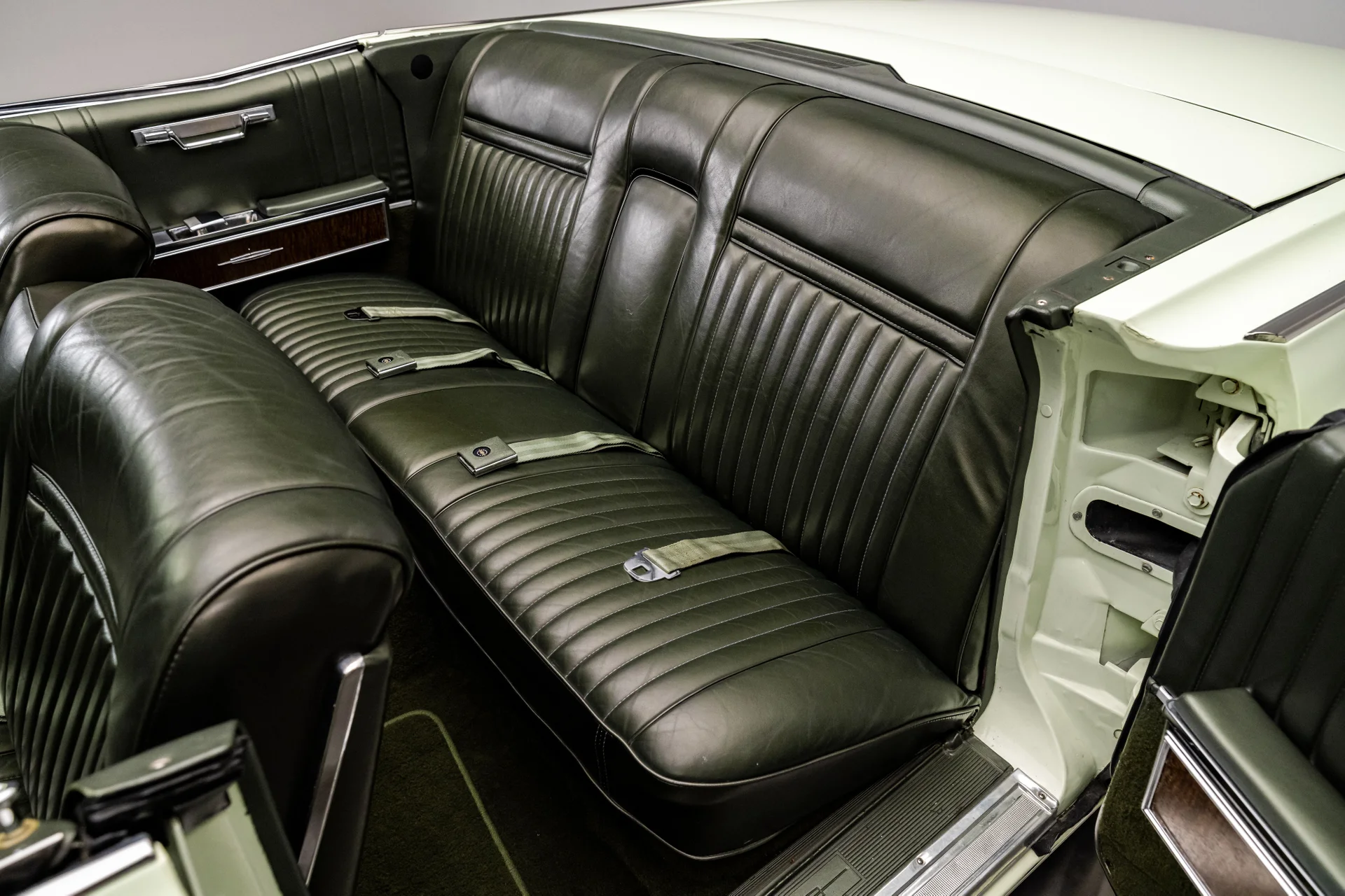 Lincoln Continental 1967 - Imagem 21