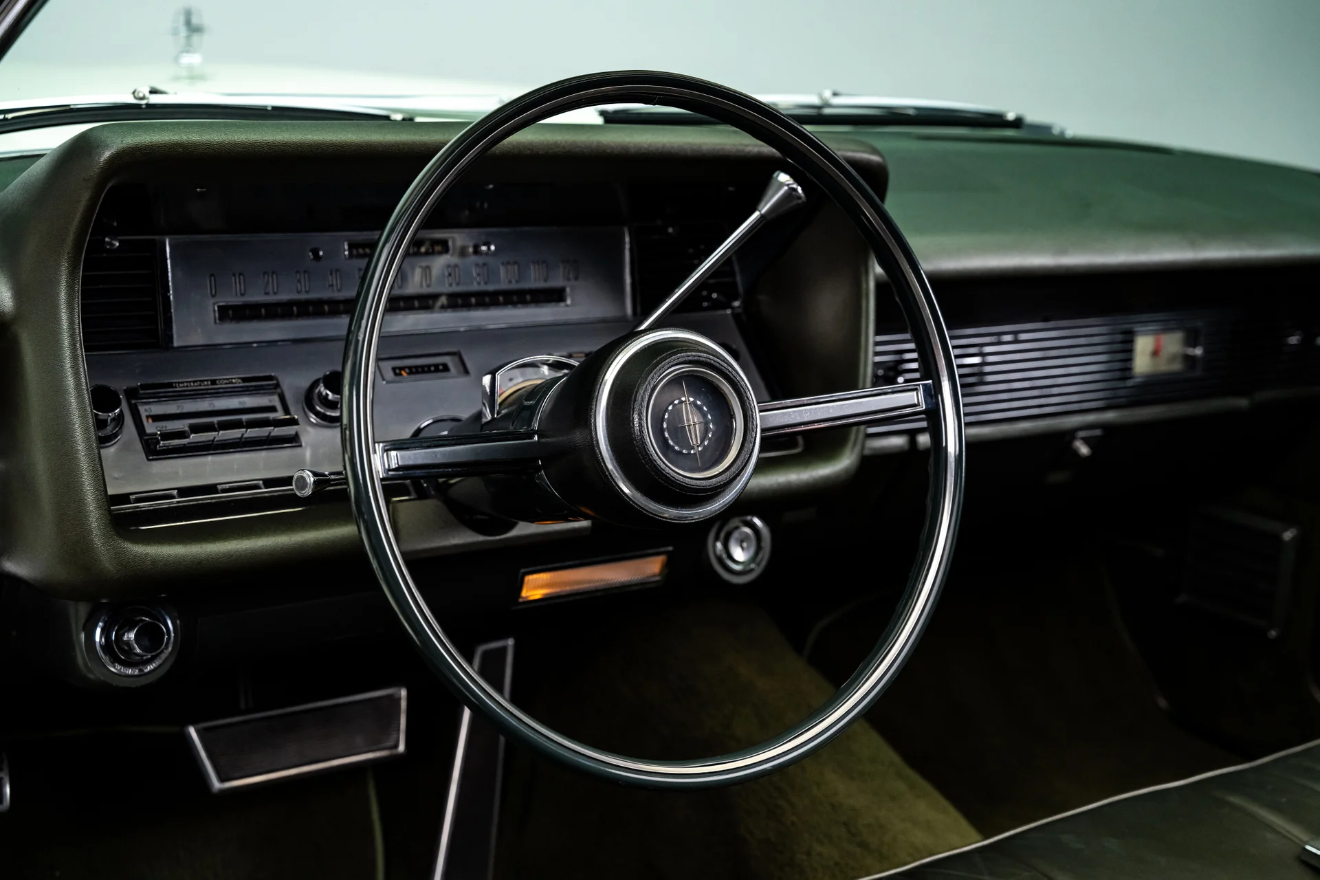 Lincoln Continental 1967 - Imagem 5