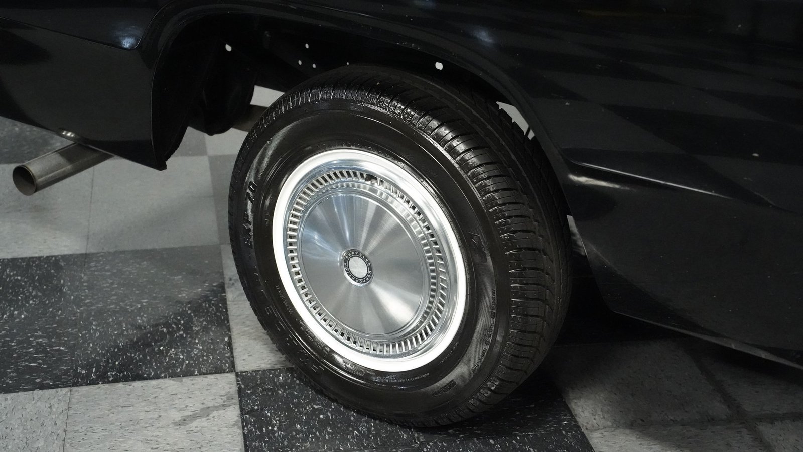 Dodge Avarento D150 YS2 1983 - Imagem 4