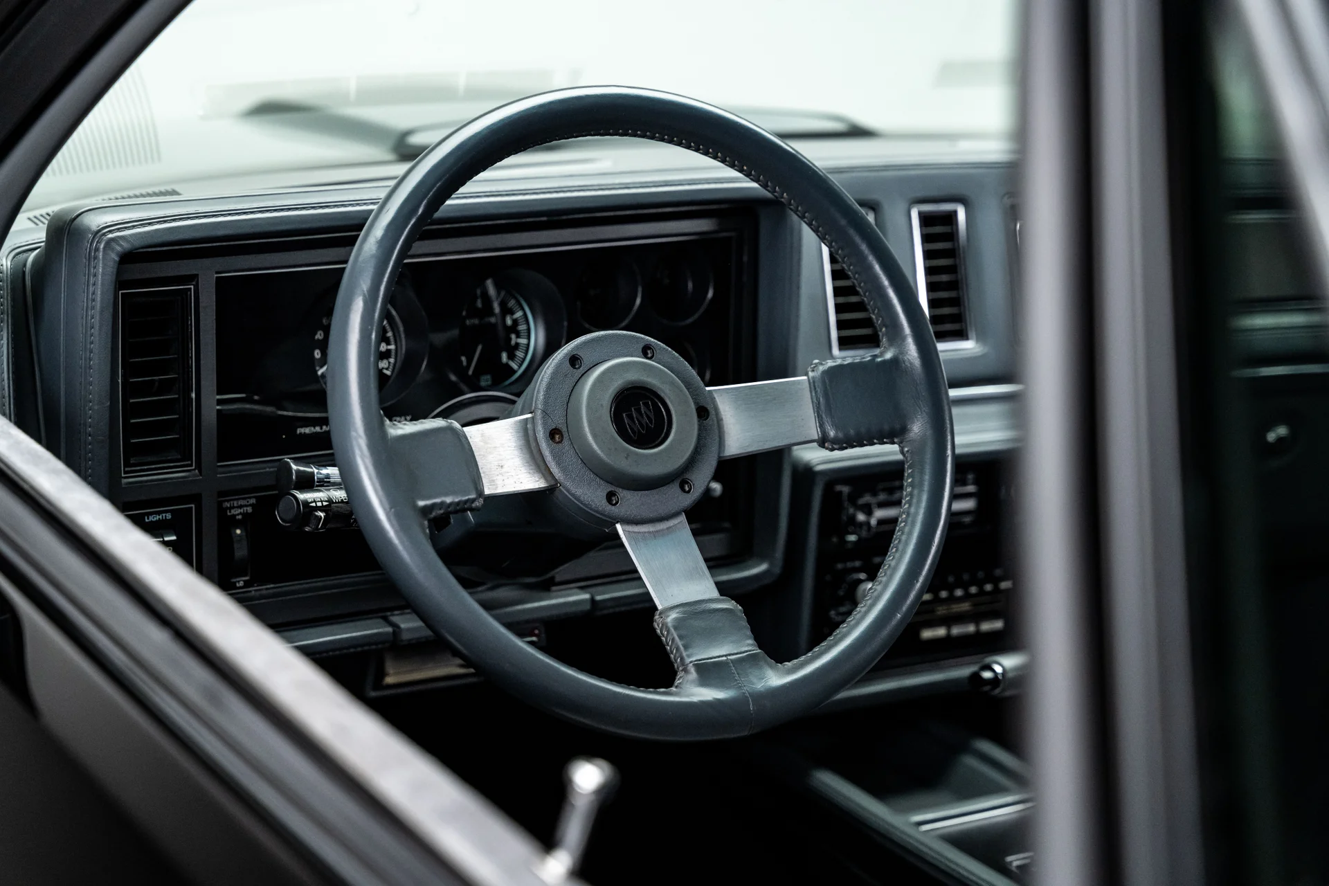 Chevrolet El Camino 1984 - Imagem 21