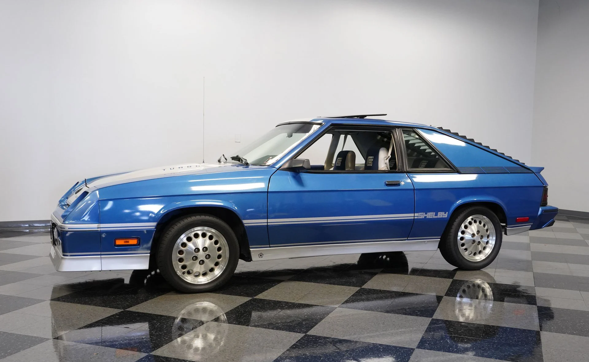 Dodge 1986 - foto 13