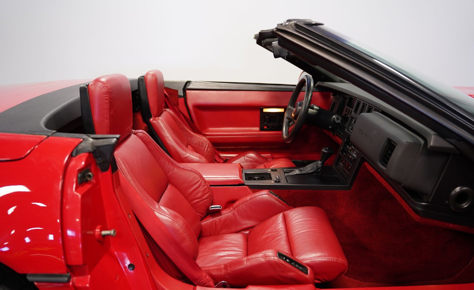 Chevrolet Corveta 1987 - Imagem 5