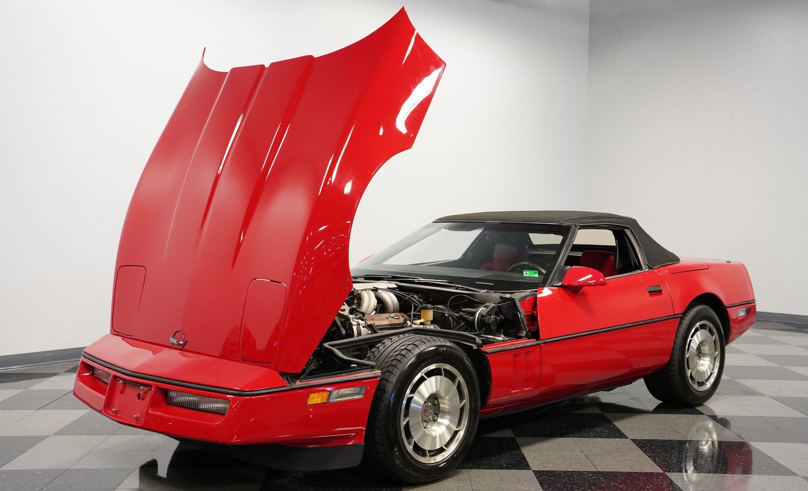 Chevrolet Corveta 1987 - Imagem 10