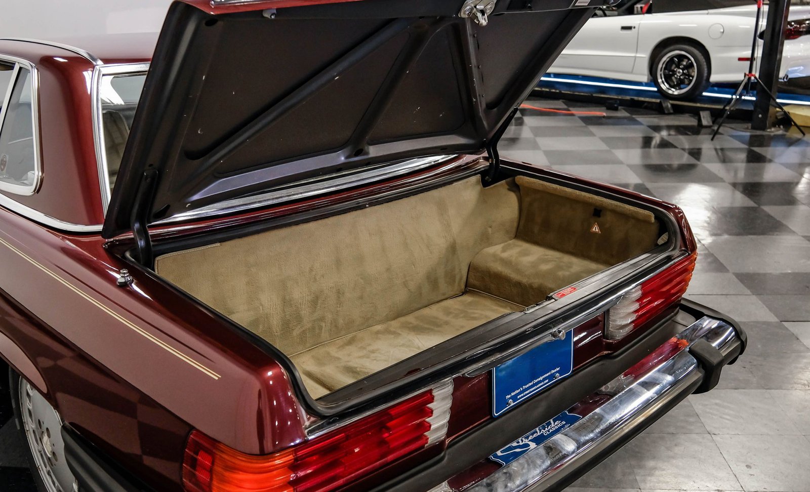 Mercedes-Benz 560SL 1988 - Imagem 5