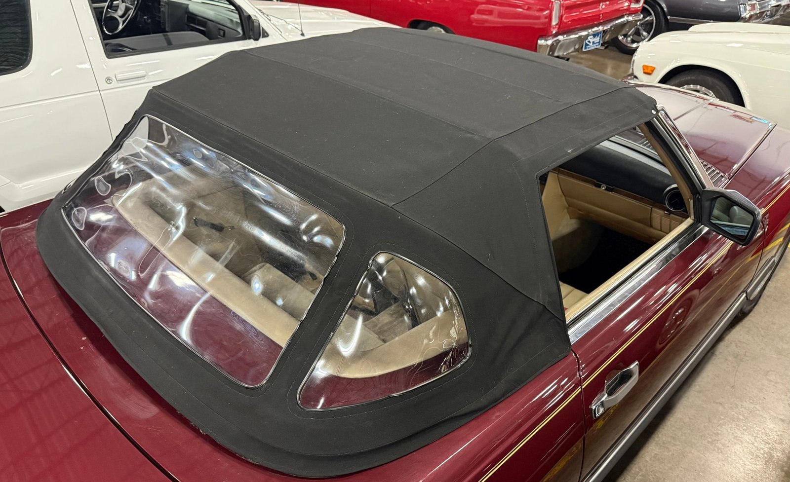 Mercedes-Benz 560SL 1988 - Imagem 15