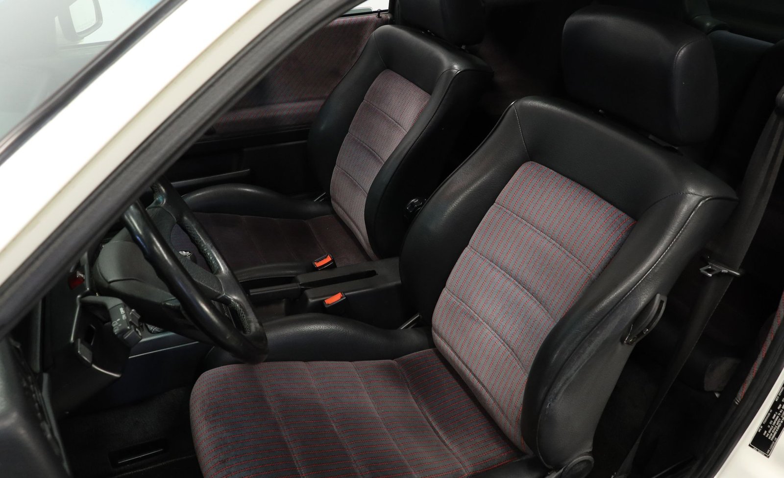 Volkswagen Corrado G60 1990 - Imagem 6