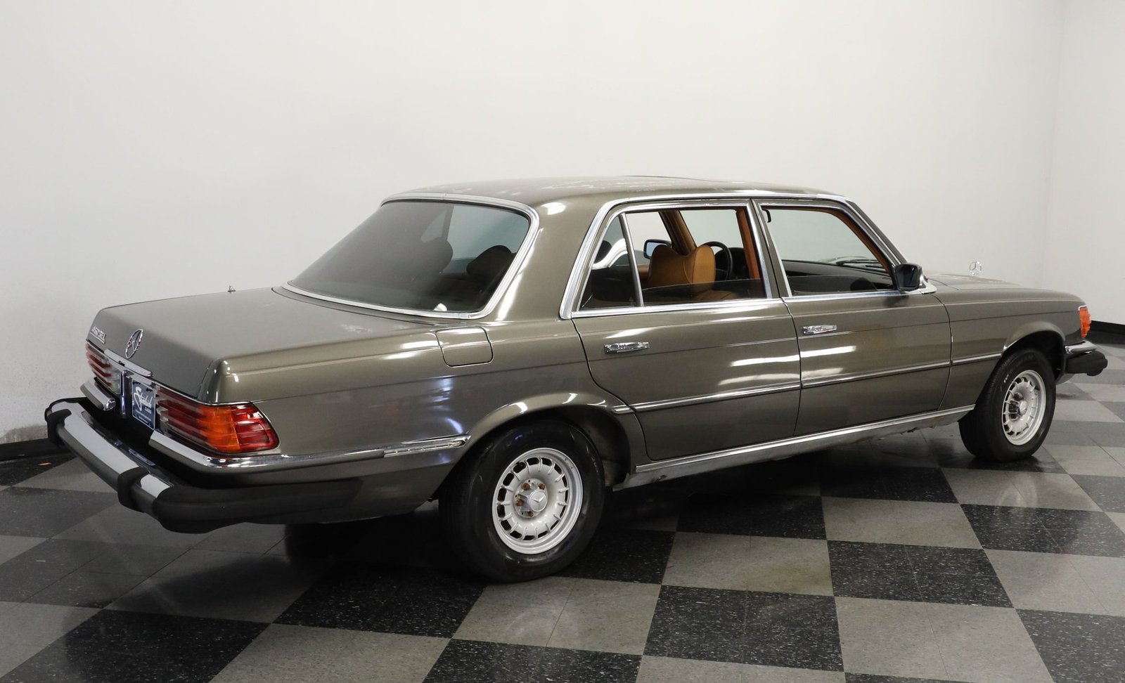 Mercedes-Benz 450SEL 1979 - Imagem 10