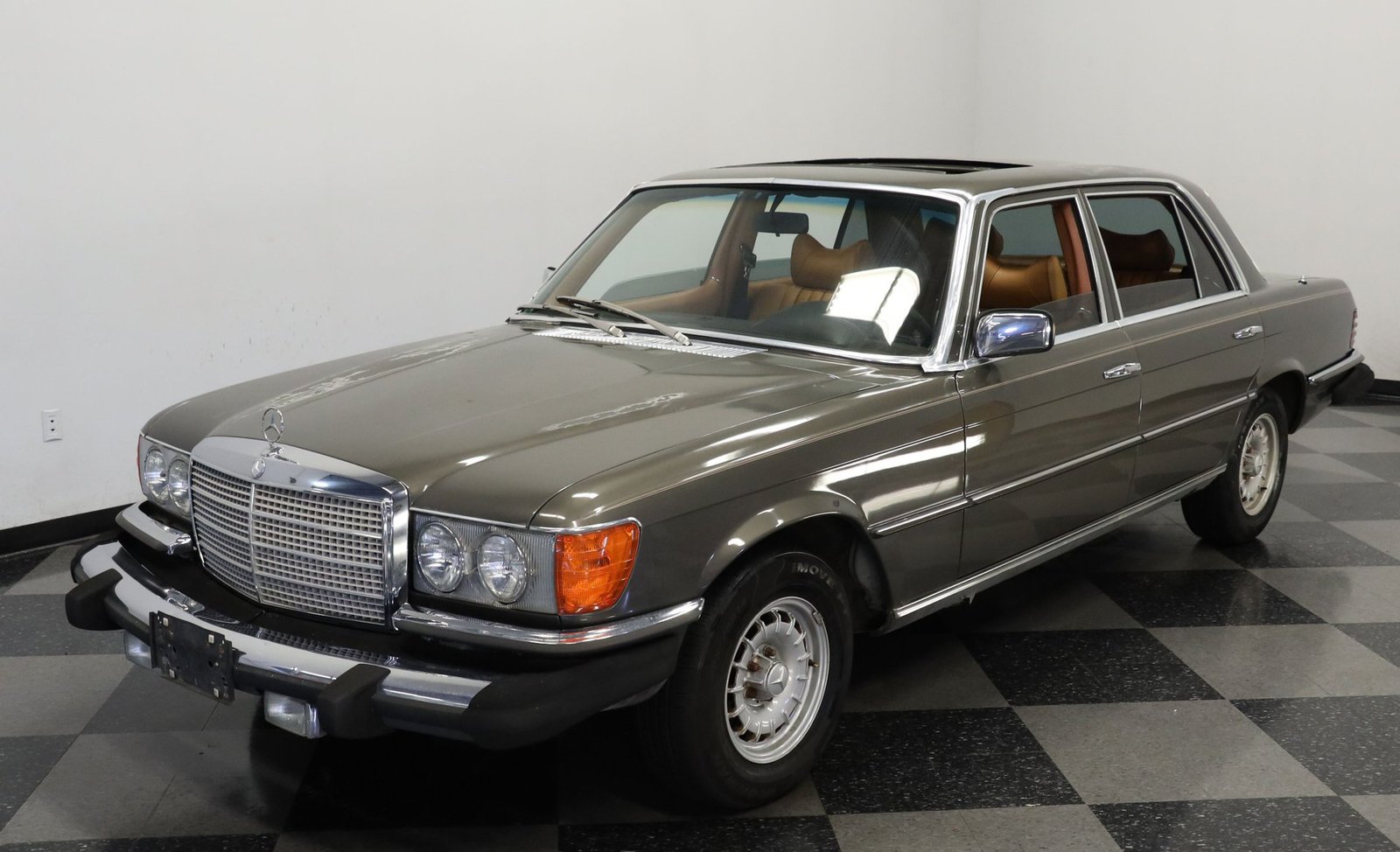 Mercedes-Benz 450SEL 1979 - Imagem 8