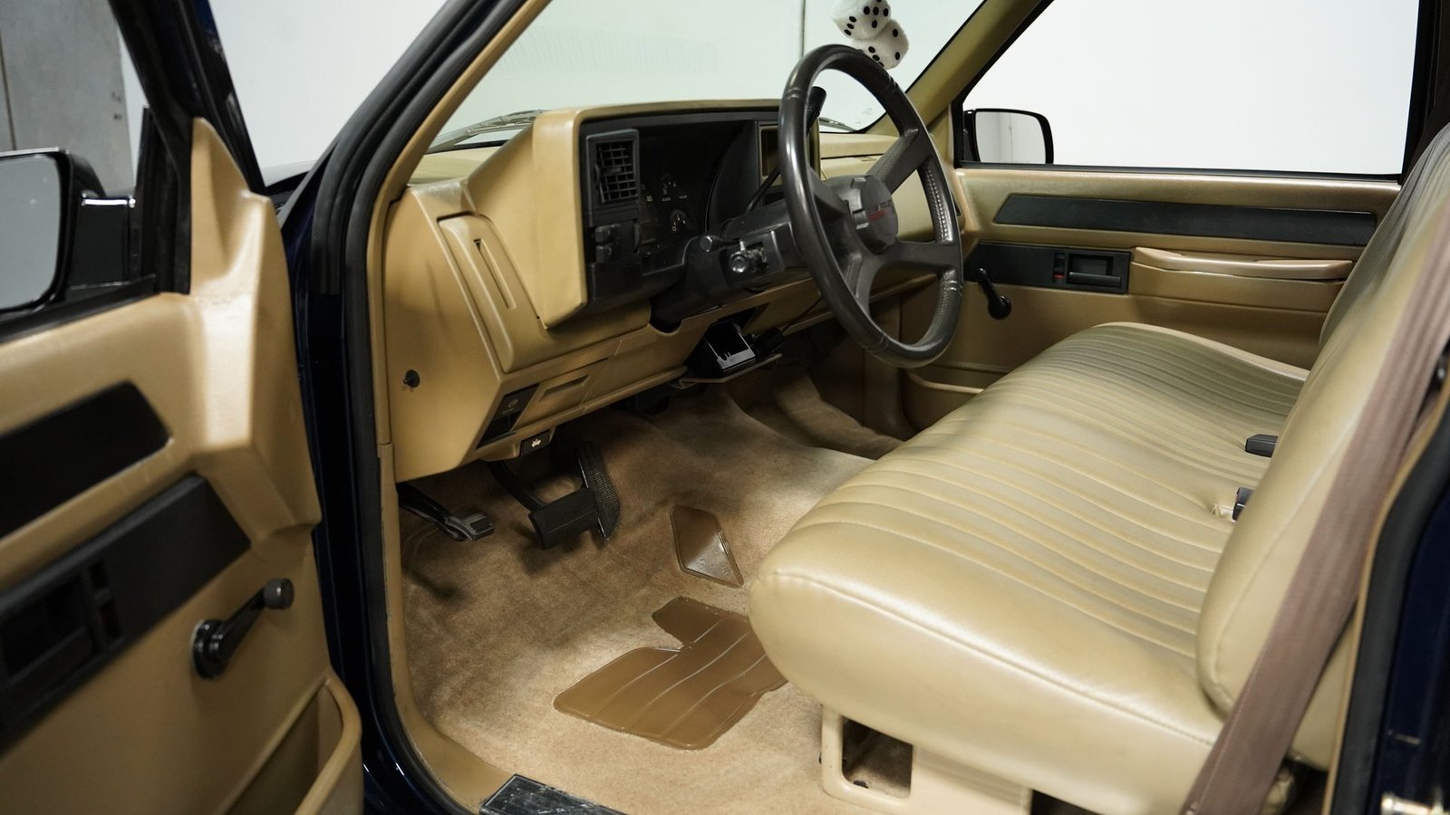 Chevrolet C1500 1988 - Imagem 17