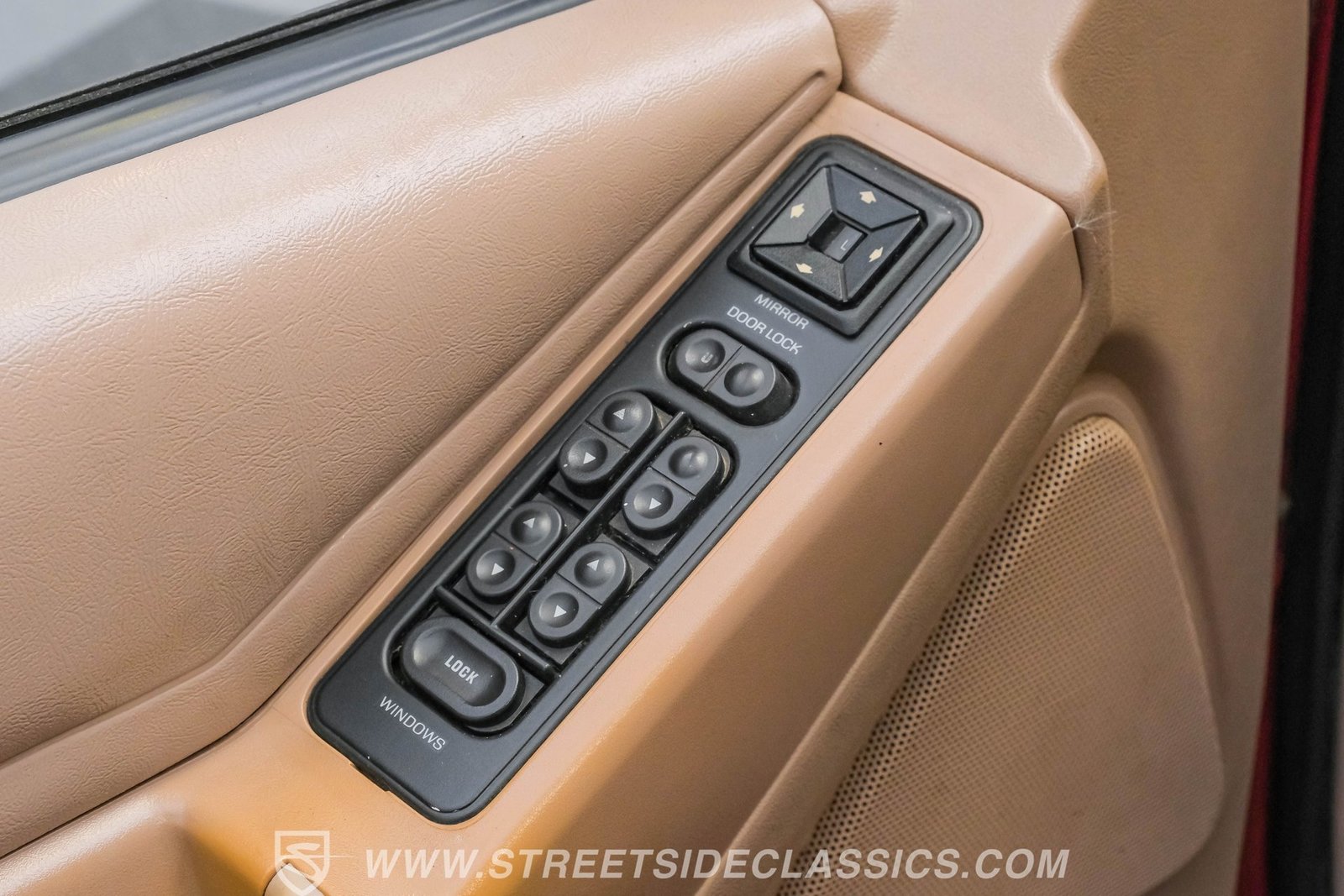 Ford 1993 Explorer XLT 4x4 - Imagem 21