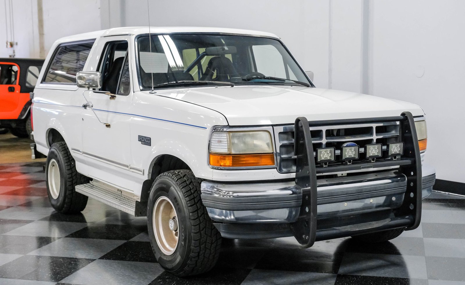 Ford 1994 Bronco XLT 4X4 - Imagem 30