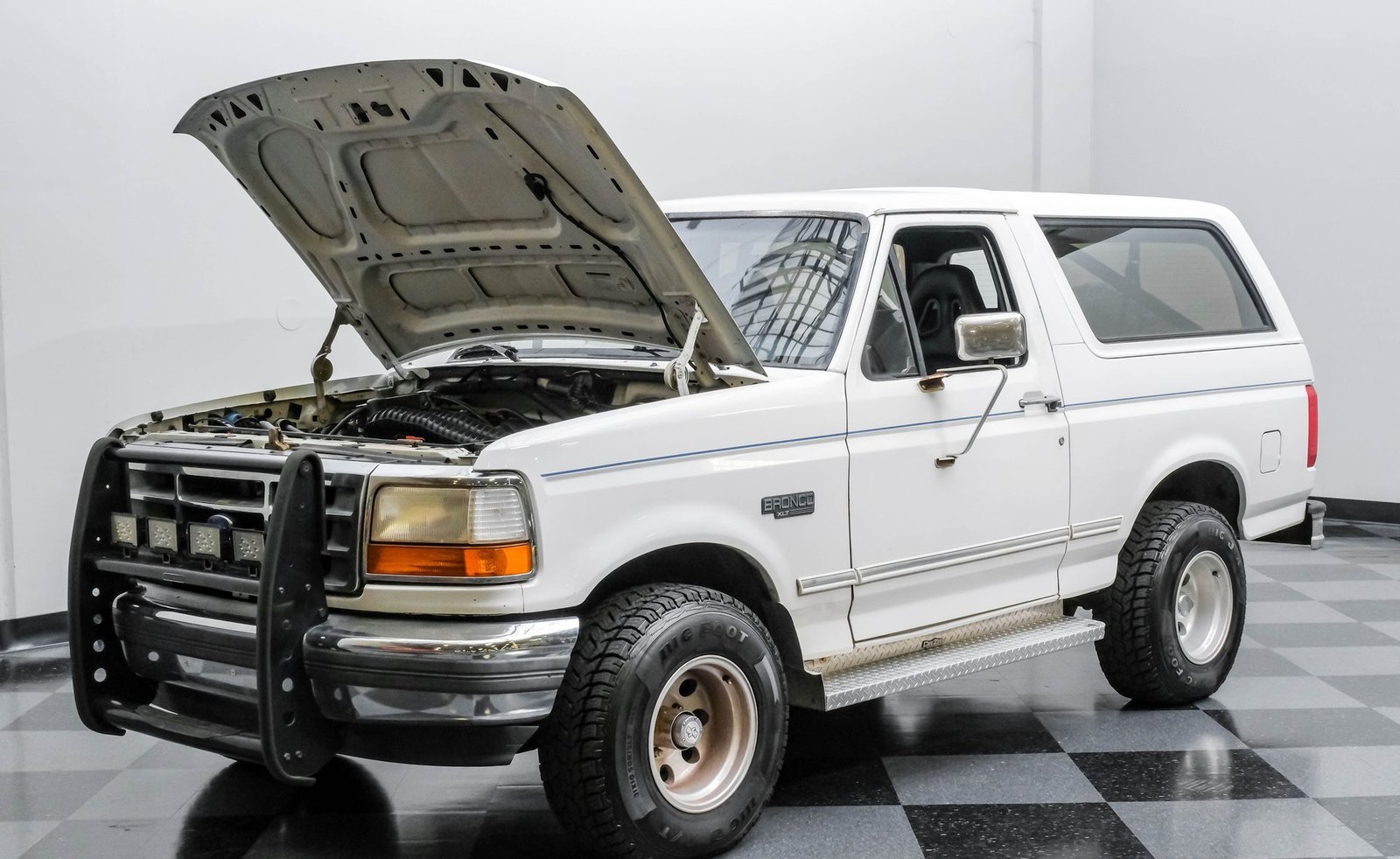 Ford 1994 Bronco XLT 4X4 - Imagem 23