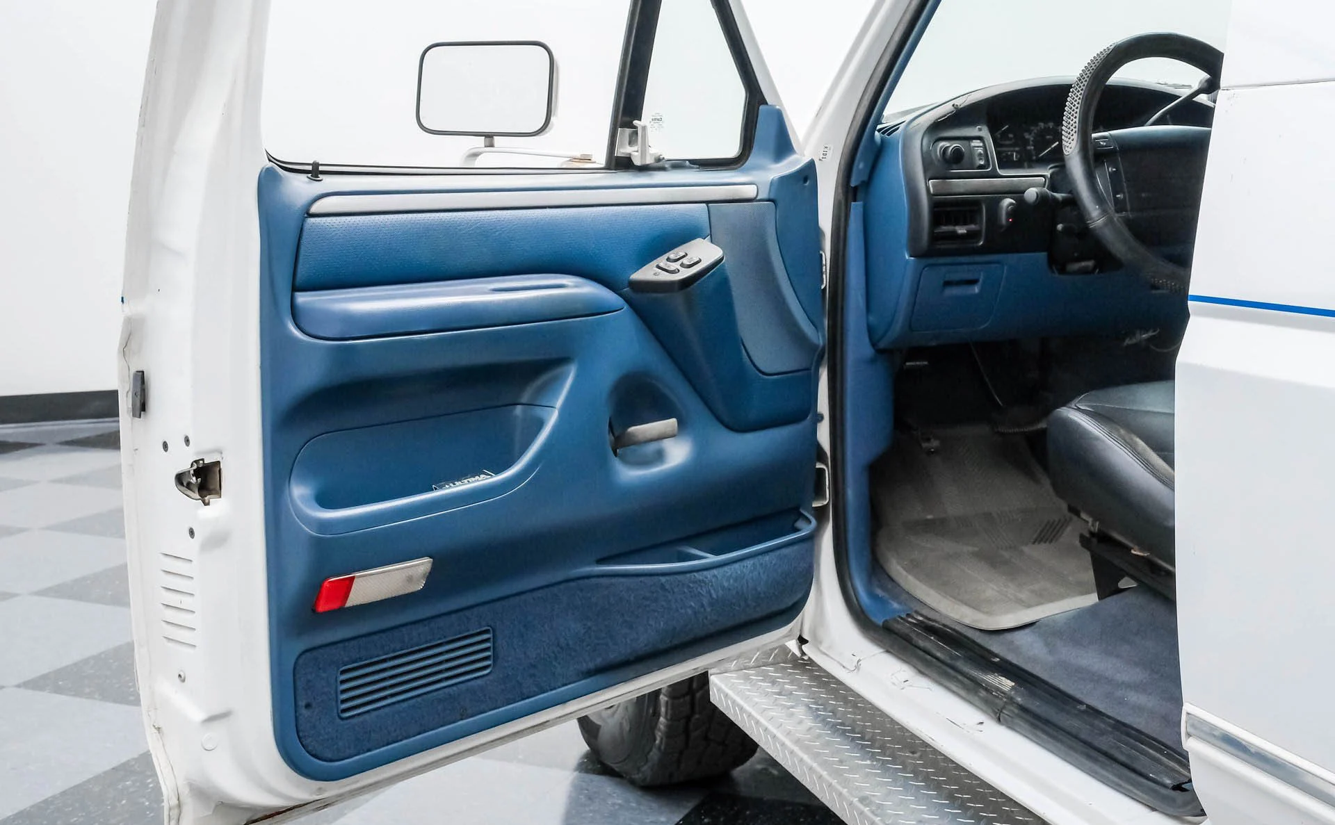 Ford Bronco XLT 4x4 1994 - foto 19
