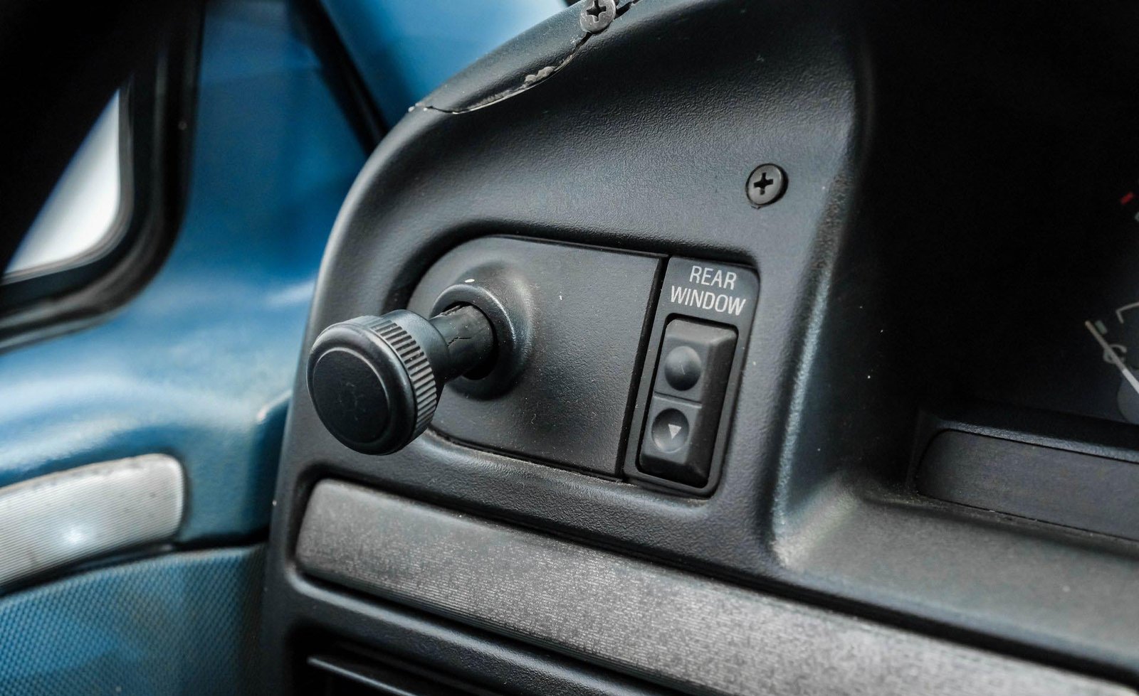 Ford 1994 Bronco XLT 4X4 - Imagem 13