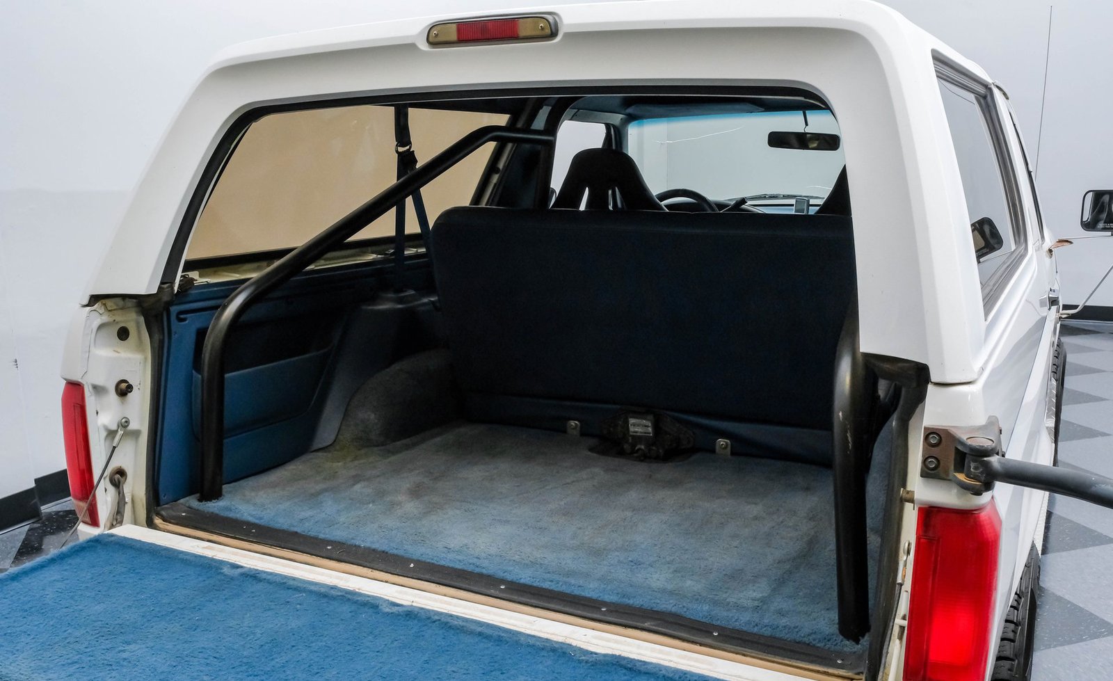 Ford 1994 Bronco XLT 4X4 - Imagem 3