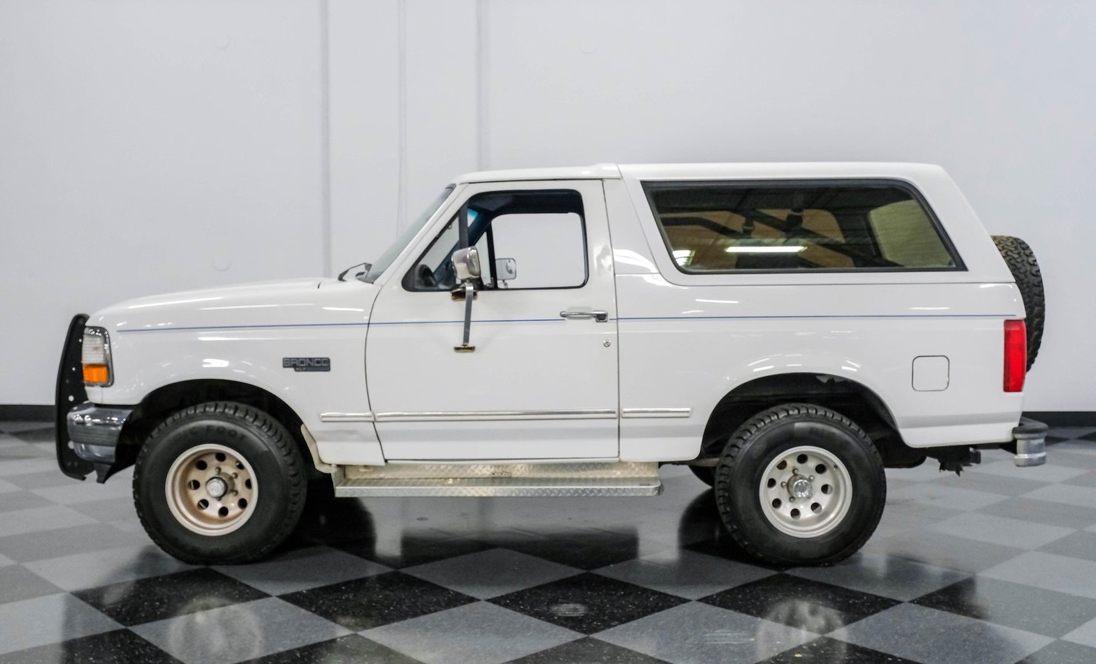 Ford 1994 Bronco XLT 4X4 - Imagem 40