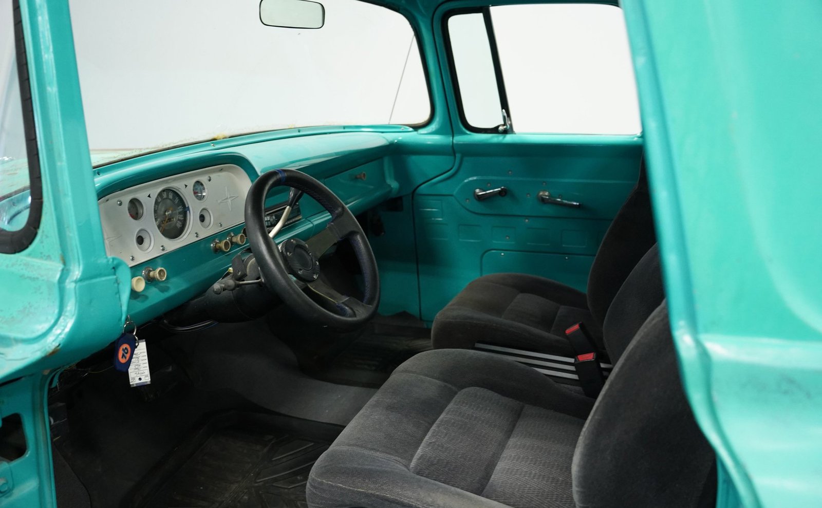 Ford 1960 F-100 Patina AWD Restomod - Imagem 41