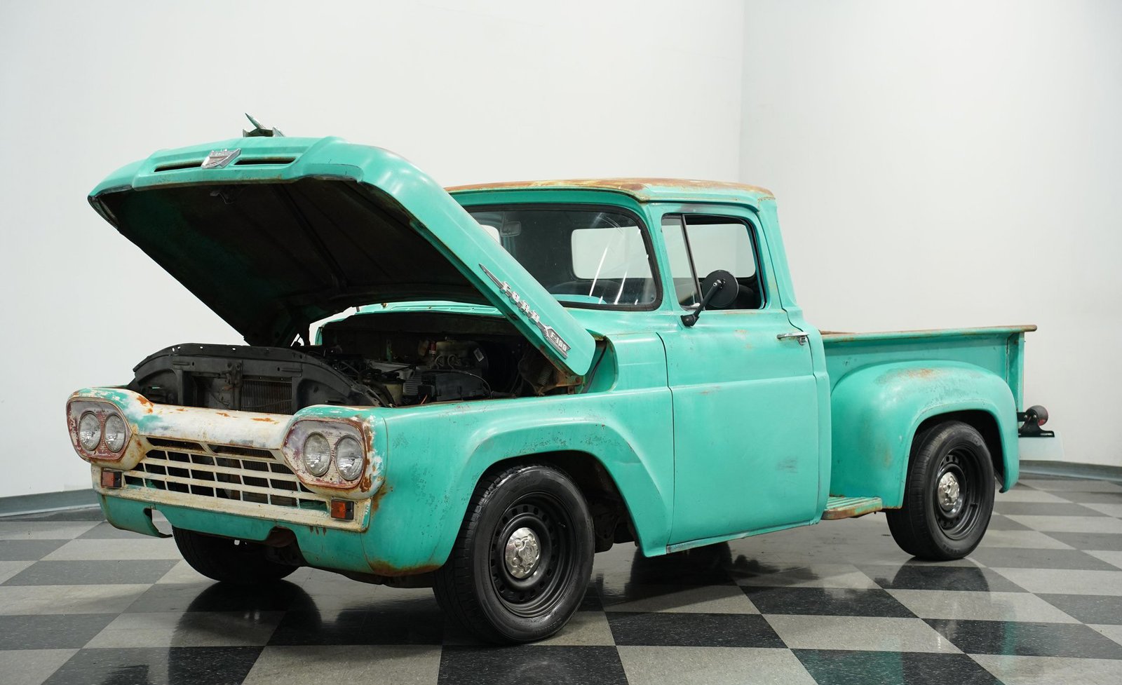 Ford 1960 F-100 Patina AWD Restomod - Imagem 21