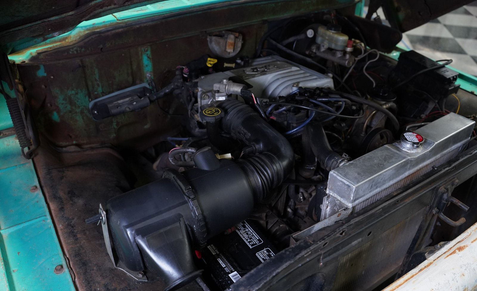 Ford 1960 F-100 Patina AWD Restomod - Imagem 17