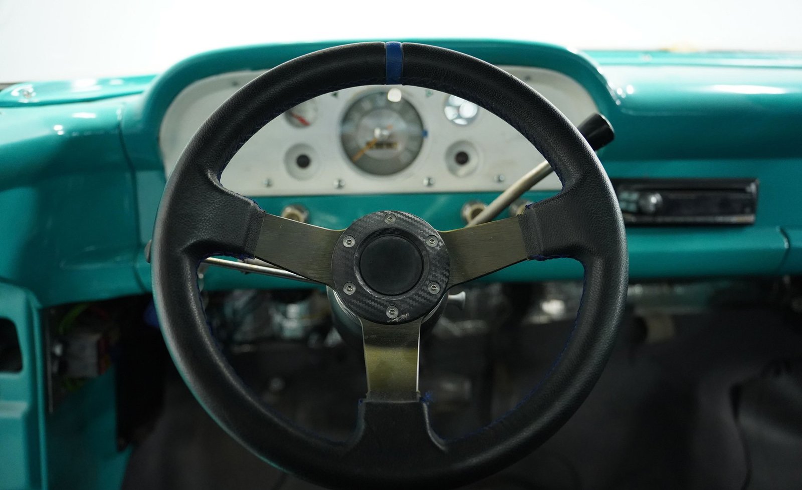 Ford 1960 F-100 Patina AWD Restomod - Imagem 14