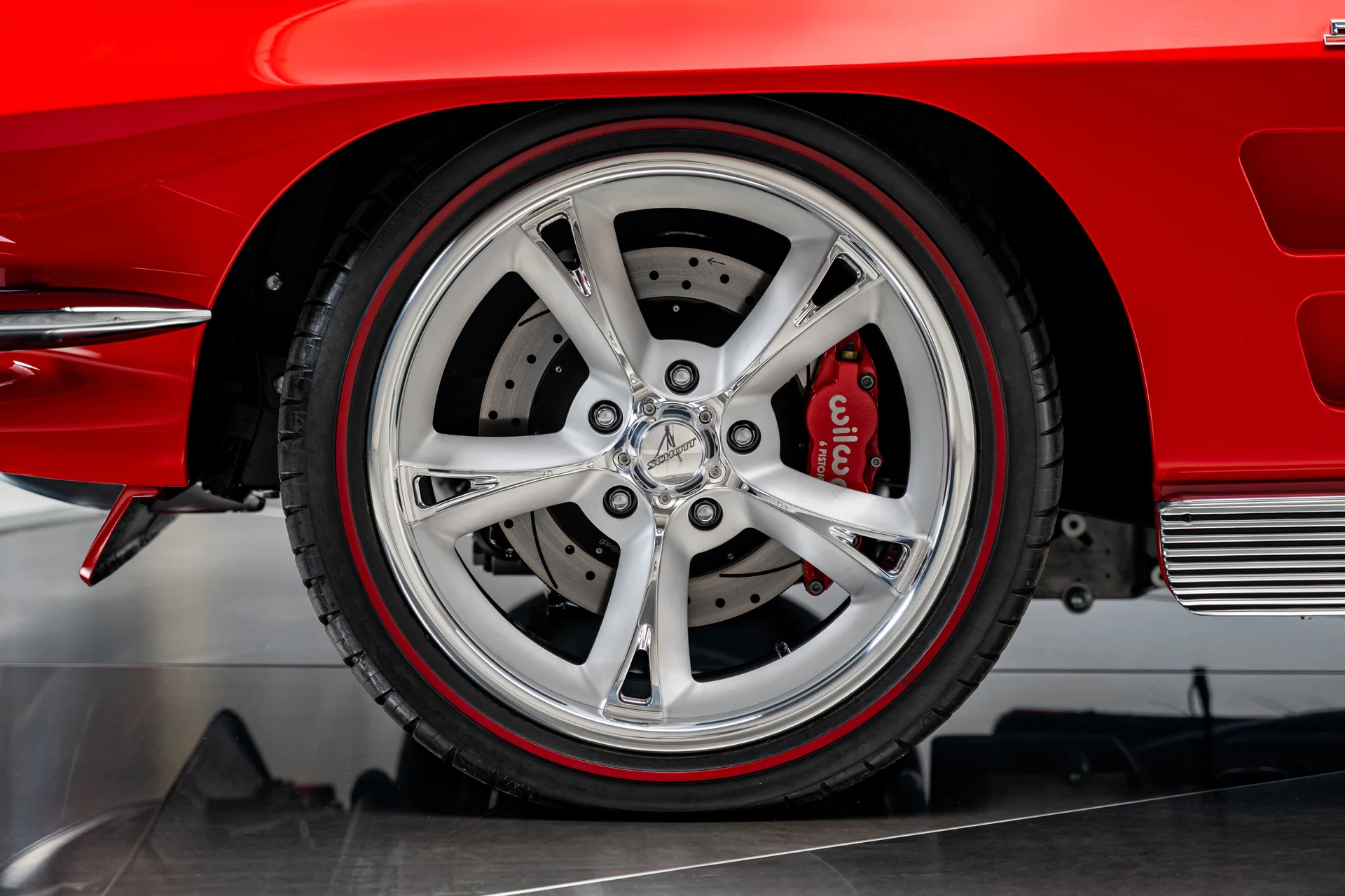 Chevrolet Corvette Split Window 1963 - Imagem 16