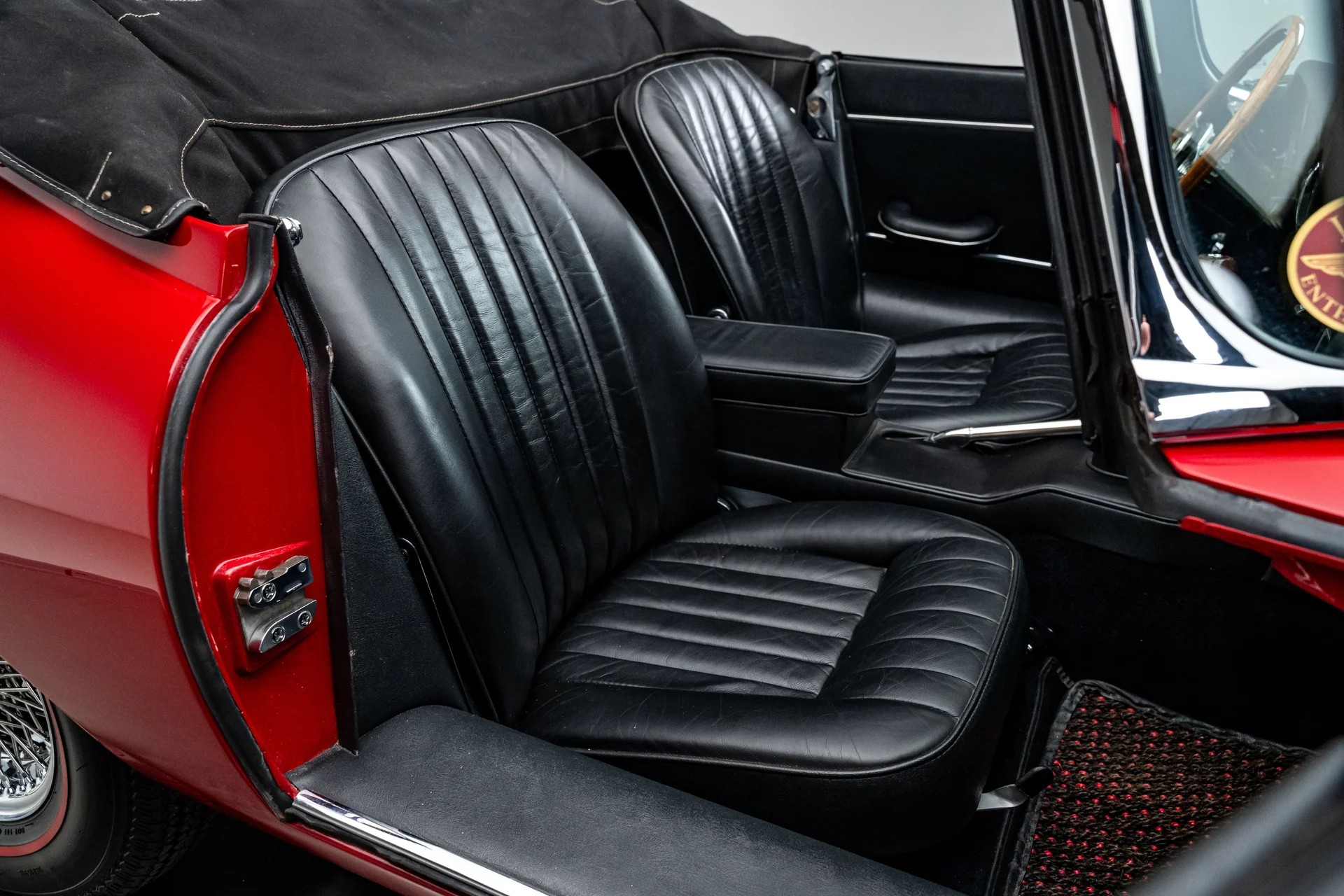 Jaguar E-Type de 1966 - Imagem 8