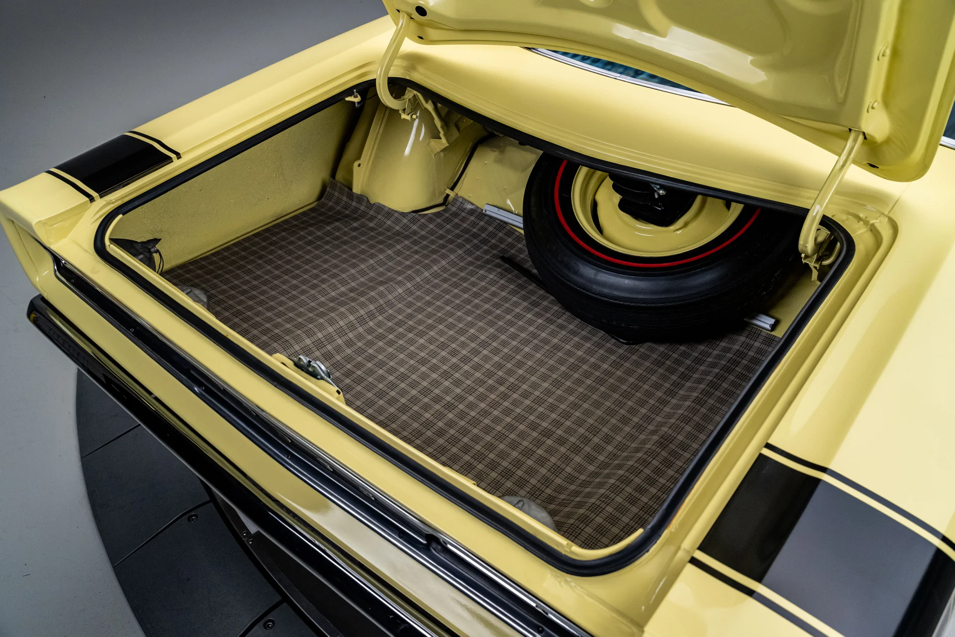 Dodge Coronet Super Bee 1969 - Imagem 21