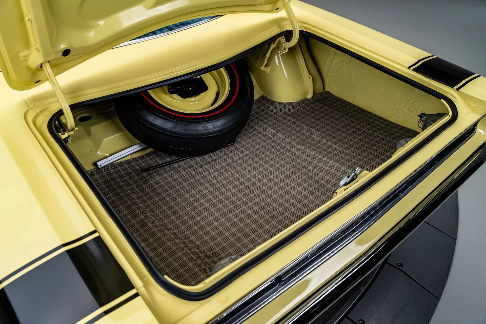 Dodge Coronet Super Bee 1969 - Imagem 20