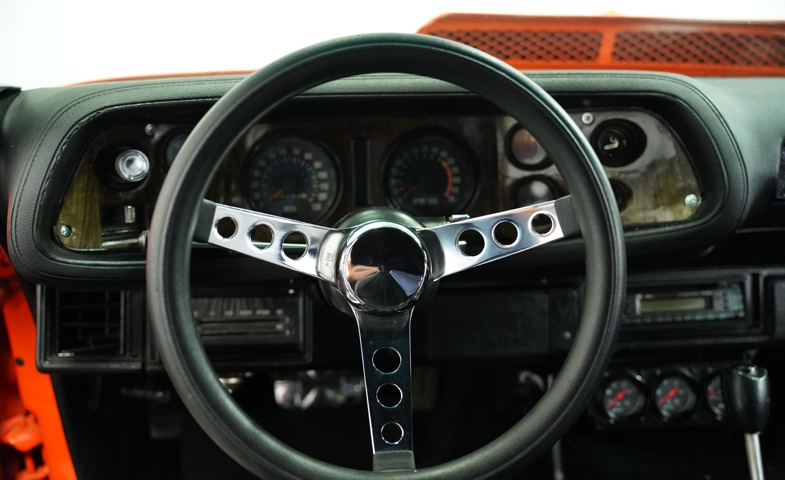 Chevrolet Camaro 1974 - Imagem 16