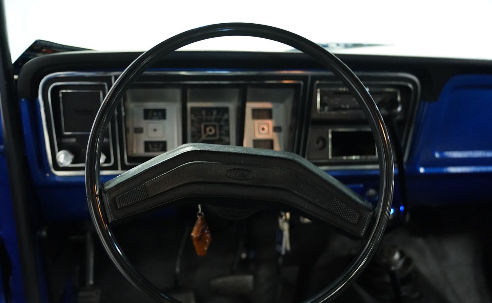 Ford F-150 4x4 1978 - Imagem 17