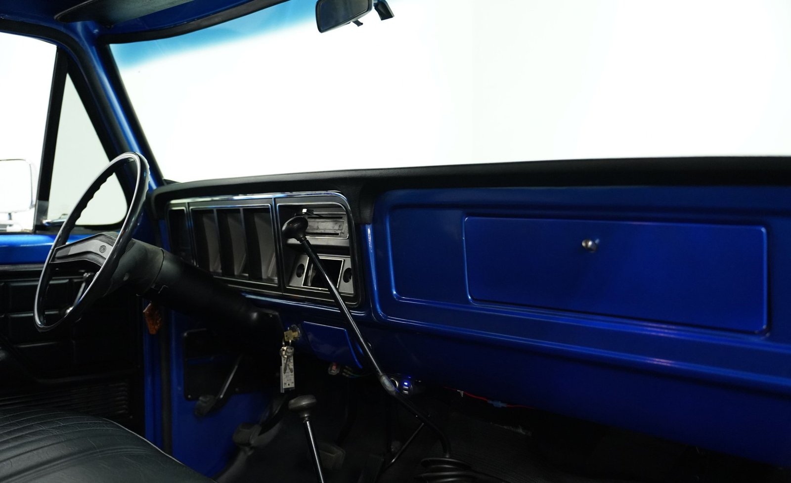 Ford F-150 4x4 1978 - Imagem 9