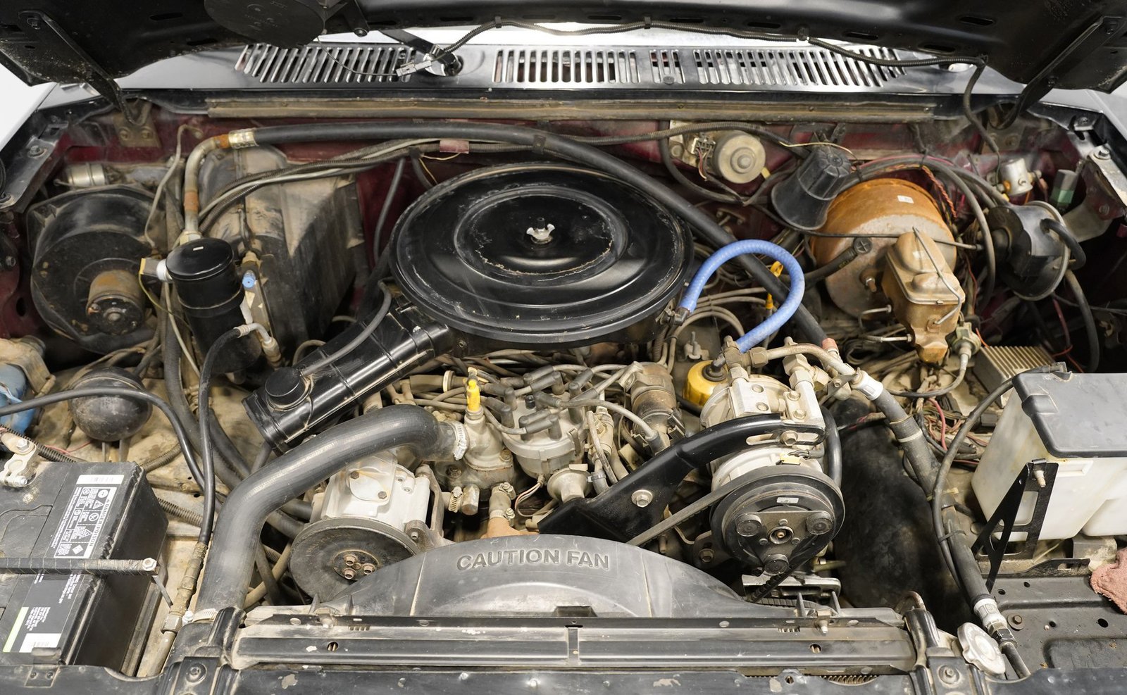 Ford 1983 F-250 XLT 4x4 - Imagem 15