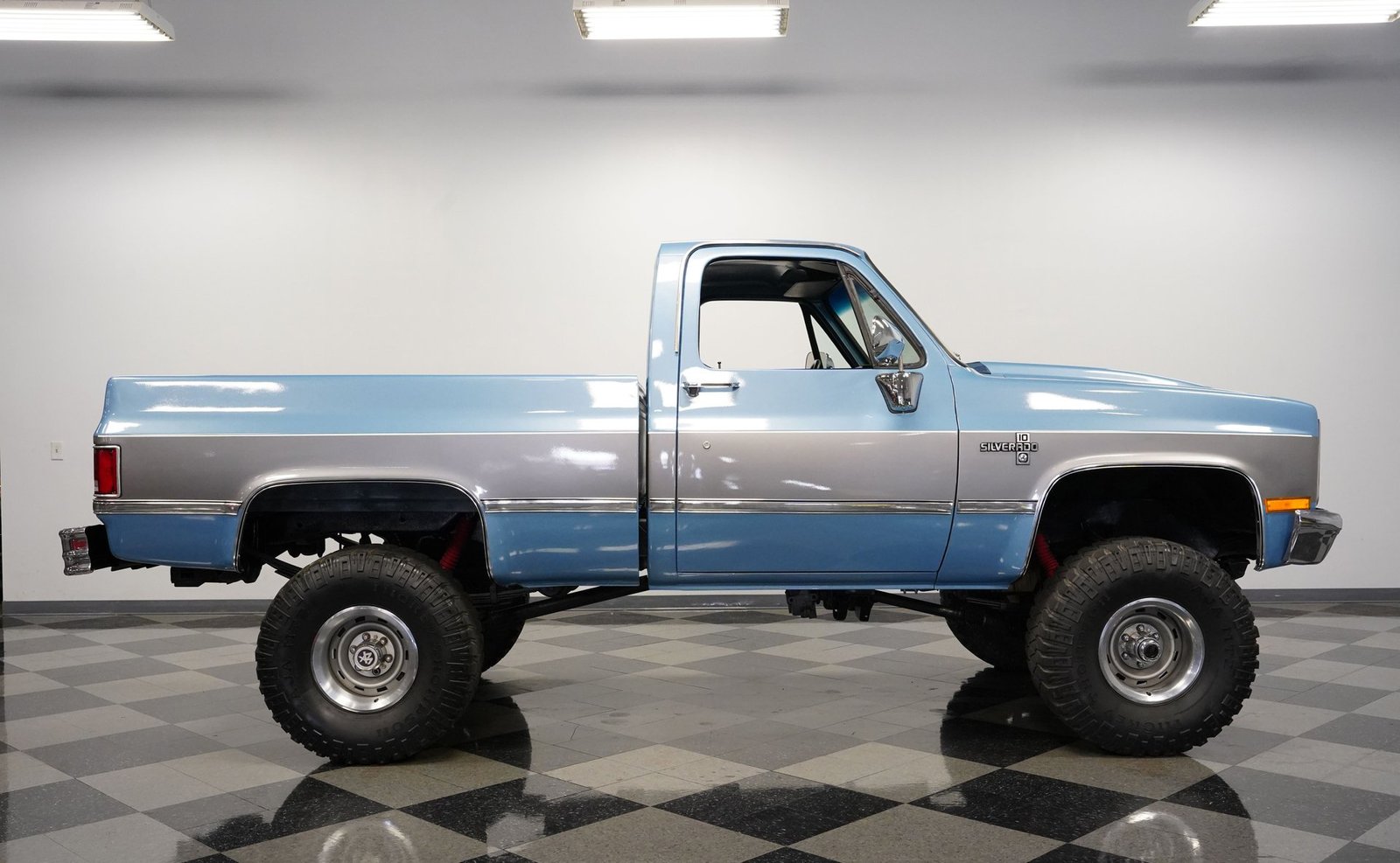 Chevrolet K10 4x4 LS Restomod 1985 - Imagem 26