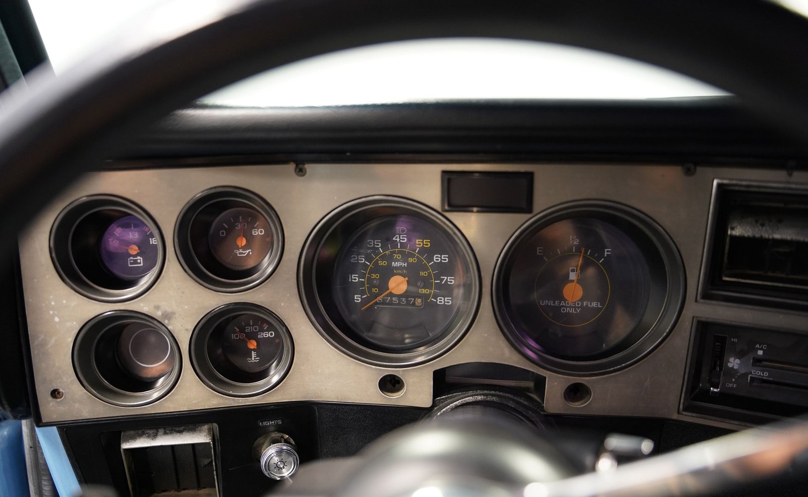 Chevrolet K10 4x4 LS Restomod 1985 - Imagem 12